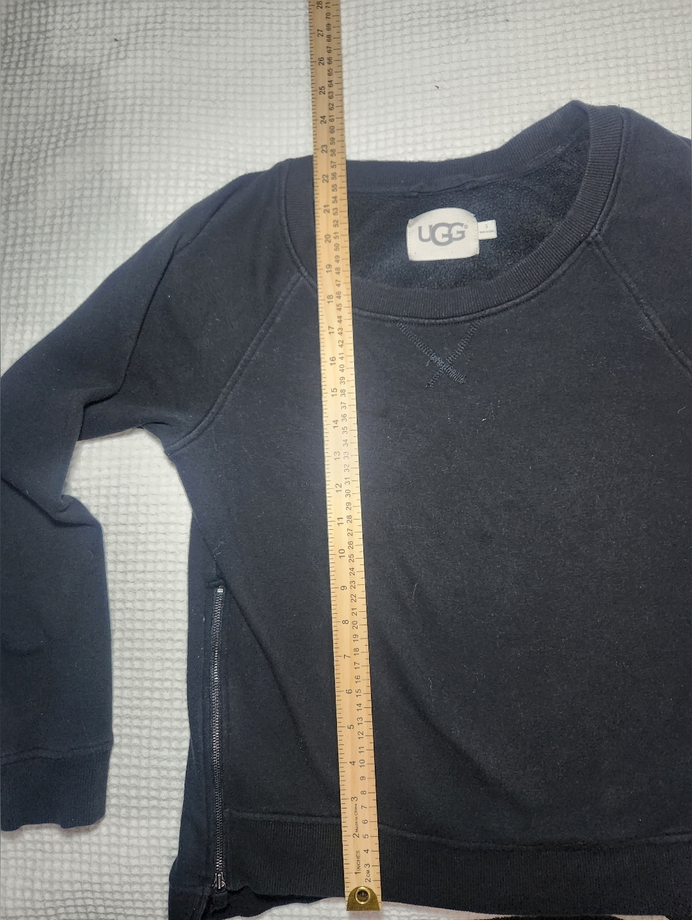 UGG Morgan Women's Black Sweatshirt Top Size S - Picture 2 of 11